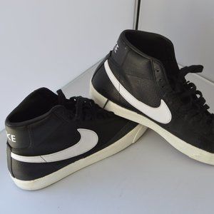 Nike Blazer Mid '77 Vintage Black White Sail